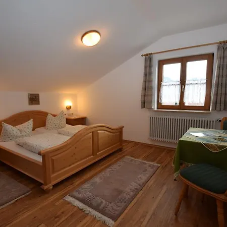 Schaeffler Hotel 2*
